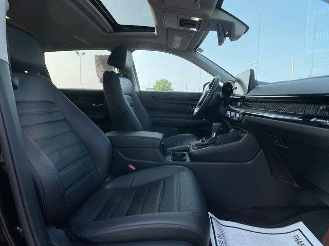 Photo of 2024 Crystal Black Pearl Honda CR-V