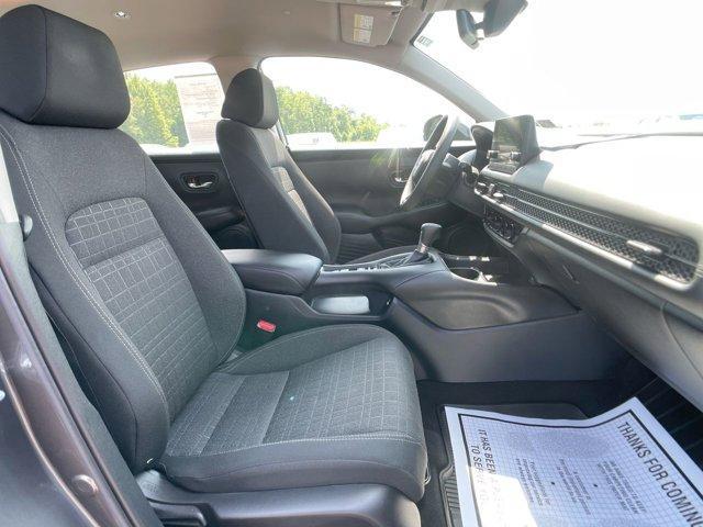 Photo of 2023 Gray Honda HR-V