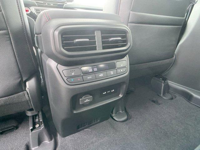 Photo of 2025 Crystal Black Pearl Honda Ridgeline