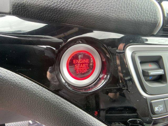 Photo of 2025 Crystal Black Pearl Honda Ridgeline