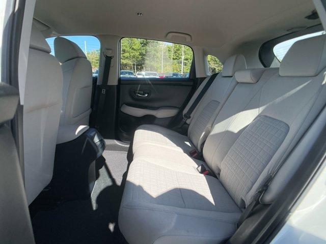 Photo of 2023 White Honda HR-V