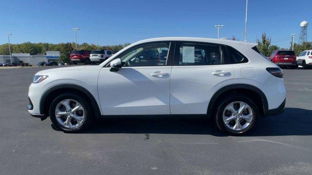 Photo of 2023 White Honda HR-V