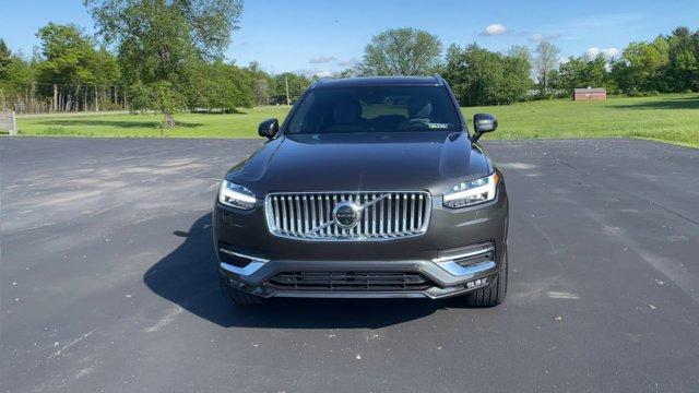 Photo of 2022 Savile Gray Metallic Volvo XC90