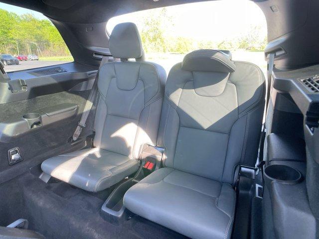 Photo of 2022 Savile Gray Metallic Volvo XC90