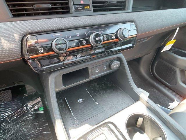 Photo of 2026 Crystal Black Pearl Honda Passport