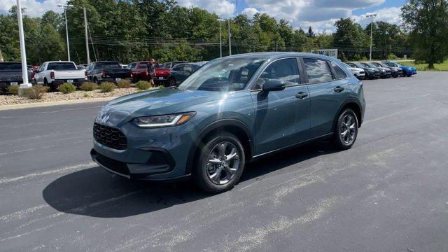 Photo of 2026 Pearl Honda HR-V