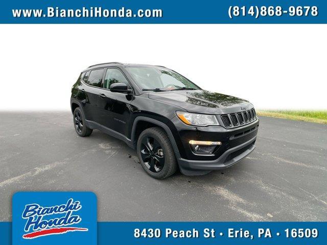 Photo of 2018 Diamond Black Jeep Compass