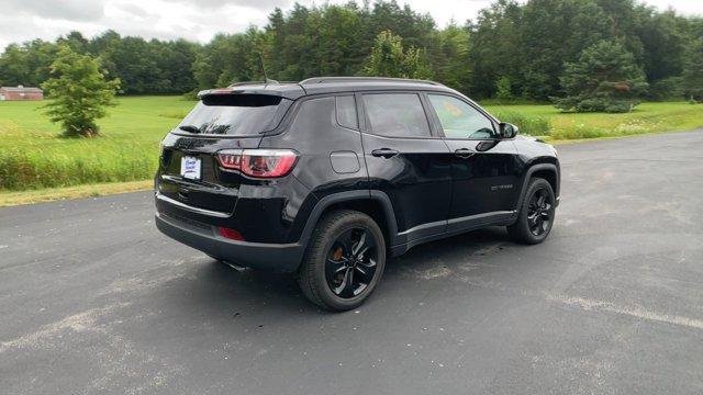 Photo of 2018 Diamond Black Jeep Compass