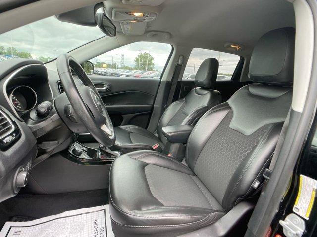 Photo of 2018 Diamond Black Jeep Compass