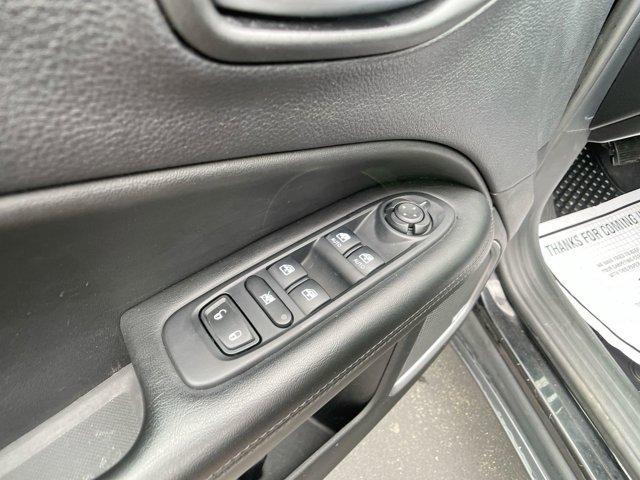 Photo of 2018 Diamond Black Jeep Compass