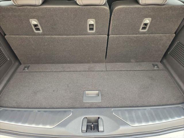 Photo of 2025 Mineral Black INFINITI QX80