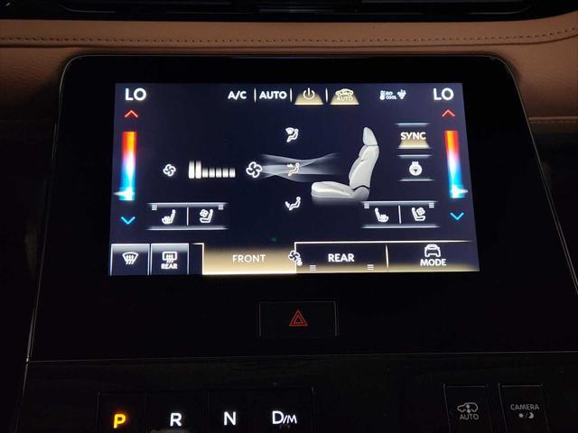 Photo of 2025 Radiant White INFINITI QX80