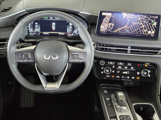 Photo of 2025 Majestic White INFINITI QX60