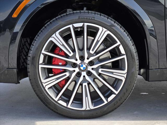 Photo of 2025 Black Sapphire Metallic BMW X2