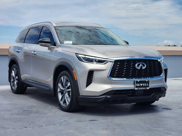 Photo of 2024 Warm Titanium INFINITI QX60