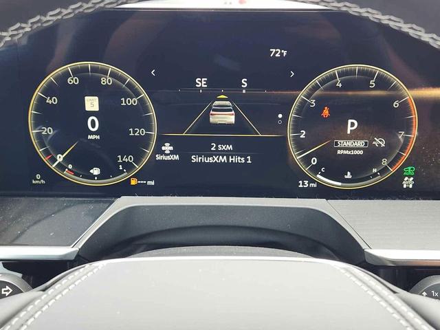 Photo of 2025 Radiant White INFINITI QX80