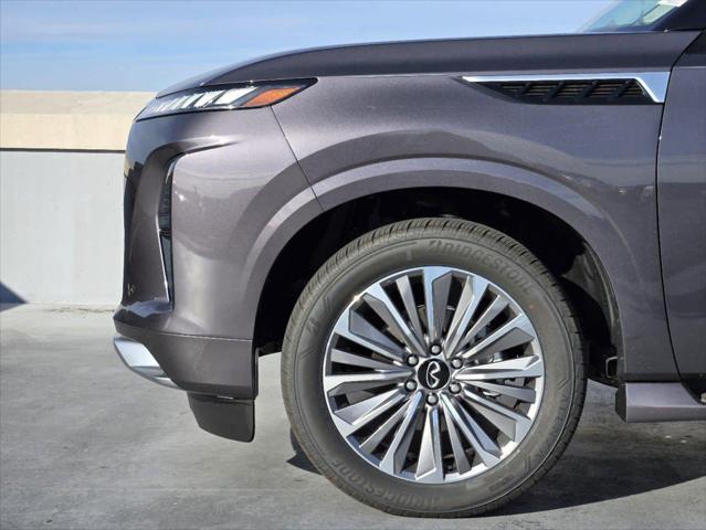 Photo of 2025 Anthracite Gray INFINITI QX80