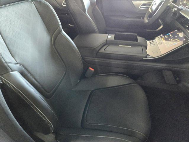 Photo of 2025 Anthracite Gray INFINITI QX80
