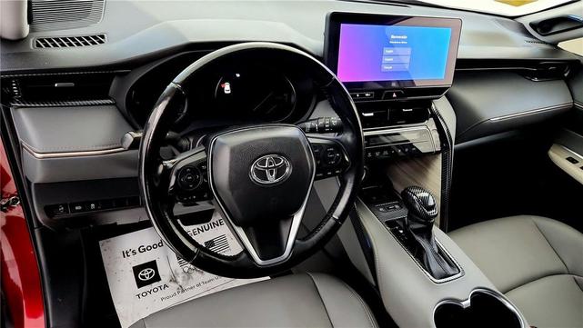 Photo of 2023 Ruby Flare Pearl Toyota Venza