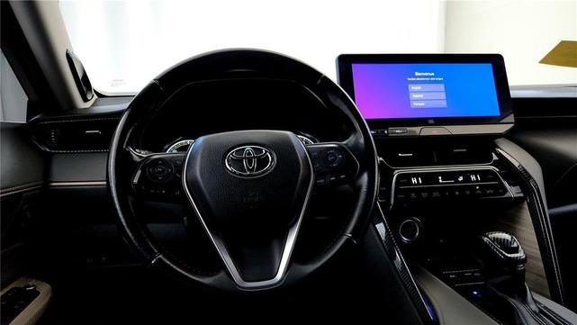 Photo of 2023 Ruby Flare Pearl Toyota Venza