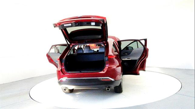 Photo of 2023 Ruby Flare Pearl Toyota Venza