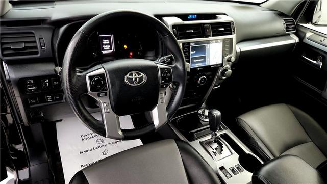 Photo of 2022 Midnight Black Metallic Toyota 4Runner
