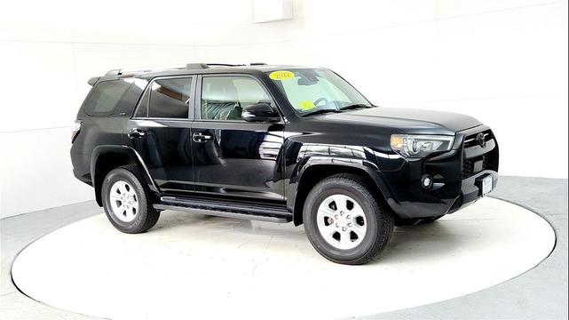 Photo of 2022 Midnight Black Metallic Toyota 4Runner