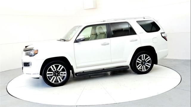 Photo of 2022 Blizzard Pearl Toyota 4Runner