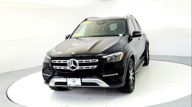 Photo of 2024 Black Mercedes-Benz GLE 350