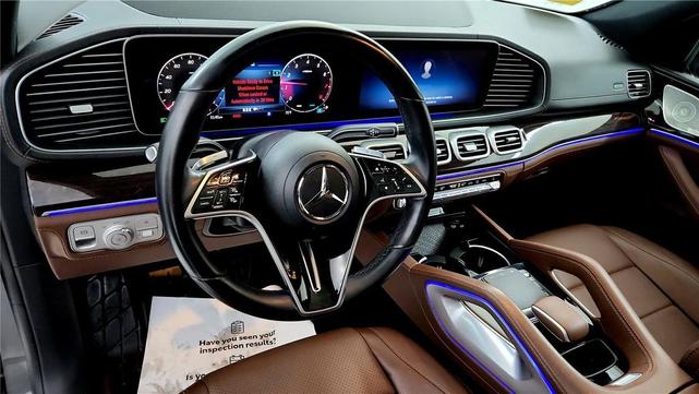 Photo of 2024 Black Mercedes-Benz GLE 350