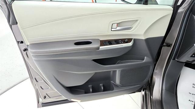 Photo of 2024 Predawn Gray Mica Toyota Sienna