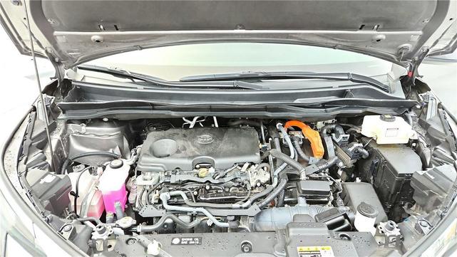 Photo of 2024 Predawn Gray Mica Toyota Sienna