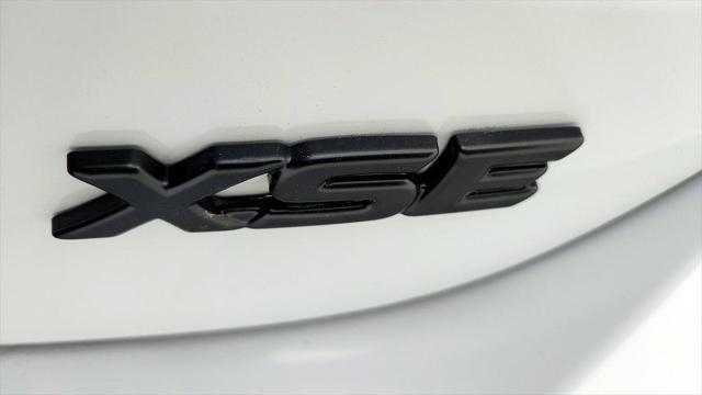 Photo of 2023 White Toyota Camry