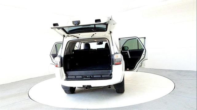 Photo of 2023 Ice Cap Toyota 4Runner