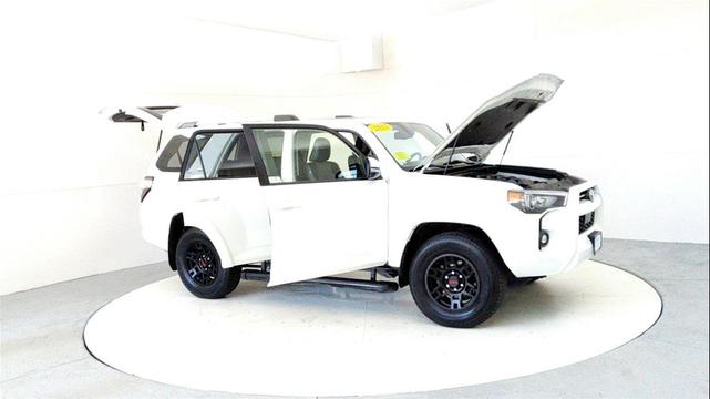 Photo of 2023 Ice Cap Toyota 4Runner