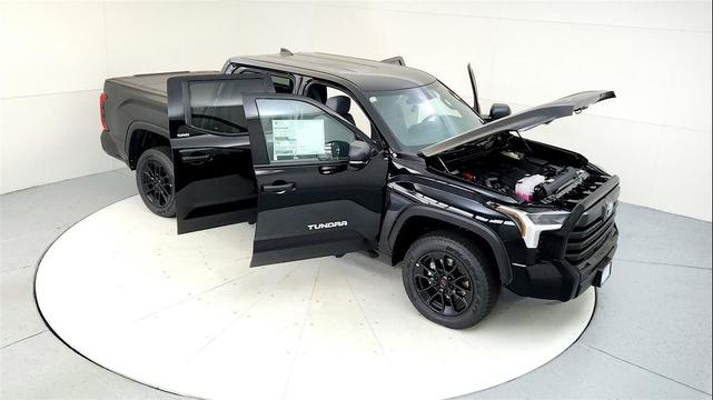 Photo of 2025 Midnight Black Toyota Tundra