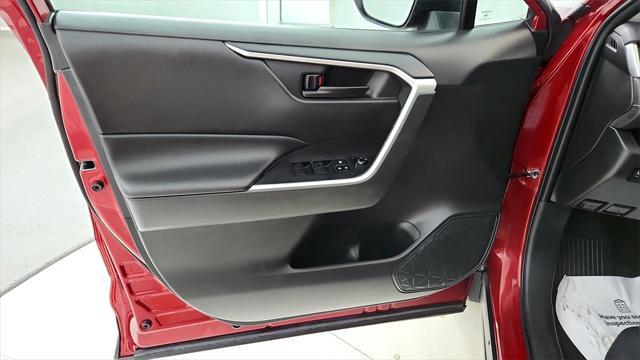 Photo of 2022 Ruby Flare Pearl Toyota RAV4