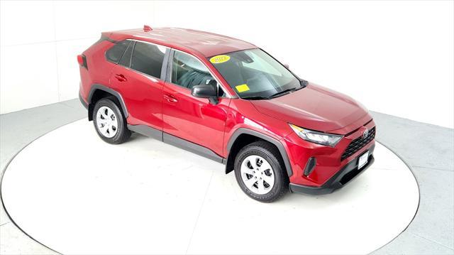 Photo of 2022 Ruby Flare Pearl Toyota RAV4