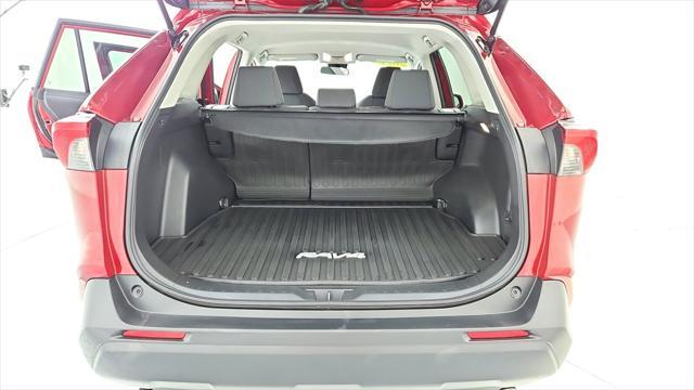 Photo of 2022 Ruby Flare Pearl Toyota RAV4