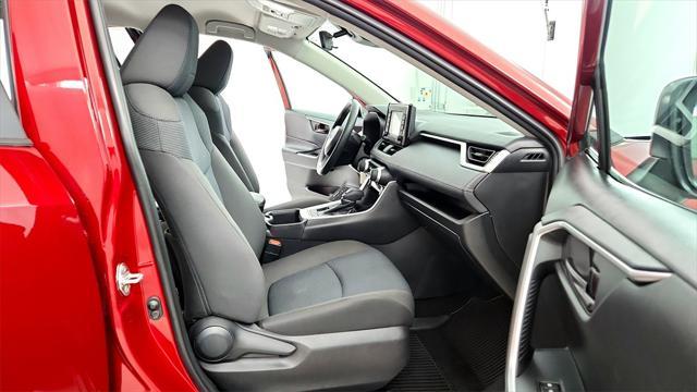 Photo of 2022 Ruby Flare Pearl Toyota RAV4