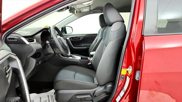 Photo of 2022 Ruby Flare Pearl Toyota RAV4