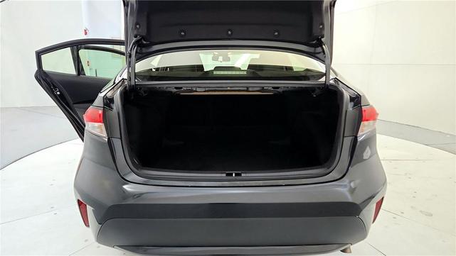 Photo of 2022 Black Sand Pearl Toyota Corolla