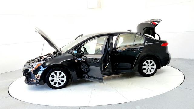 Photo of 2022 Black Sand Pearl Toyota Corolla