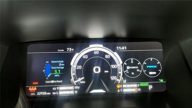 Photo of 2024 Celestial Silver Metallic Toyota Tundra Hybrid