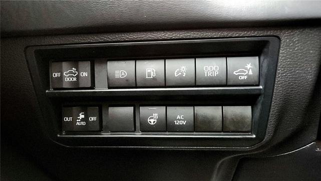 Photo of 2024 Celestial Silver Metallic Toyota Tundra Hybrid