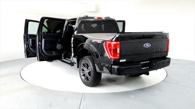 Photo of 2022 AGATE BLACK METALLIC Ford F-150