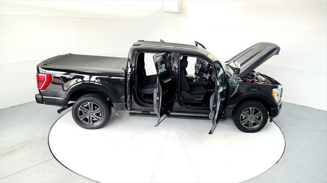 Photo of 2022 AGATE BLACK METALLIC Ford F-150
