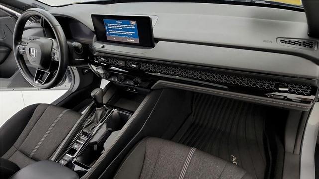 Photo of 2023 Lunar Silver Metallic Honda Accord Hybrid