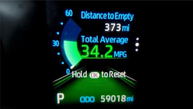 Photo of 2022 Celestial Silver Metallic Toyota Sienna