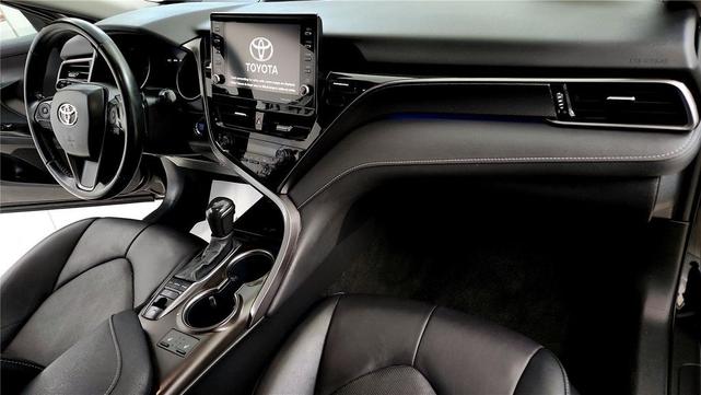 Photo of 2023 Midnight Black Metallic Toyota Camry